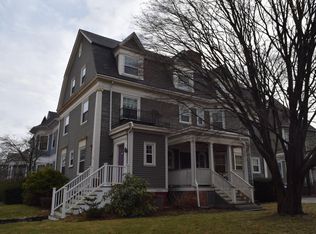 289 Angell St APT 1-R, Providence, RI 02906