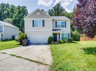 467 Salem Springs Dr, Winston Salem, NC 27107