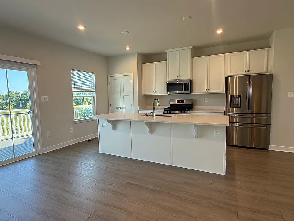 126 Fletcher Cir