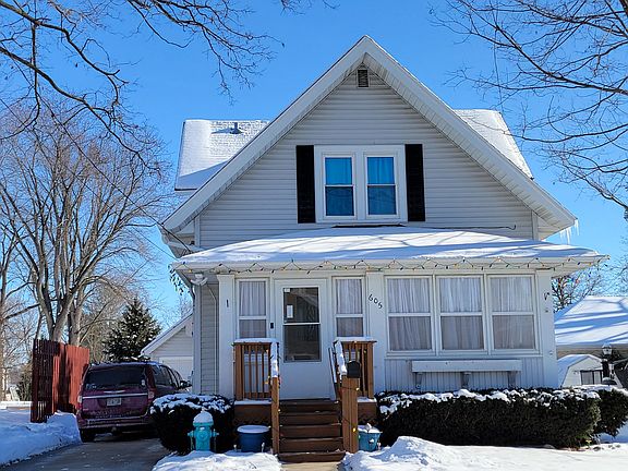 2nd image of 605 Park St