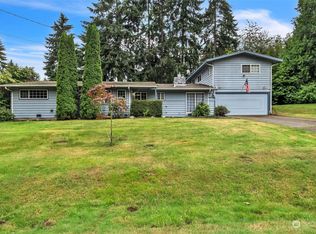 1915 SW 317th Pl, Federal Way, WA 98023