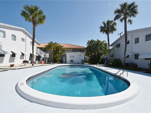 2nd image of 1920 NE 51st Ct APT 209
