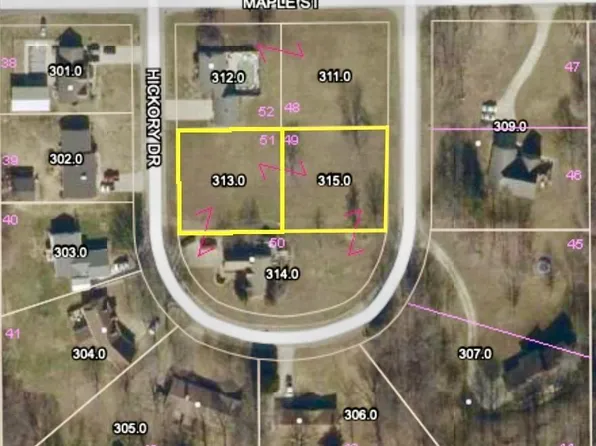 Hickory Dr, Huntingburg, IN 47542