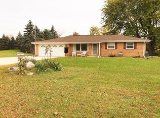 W224S7690 Guthrie Dr, Big Bend, WI 53103