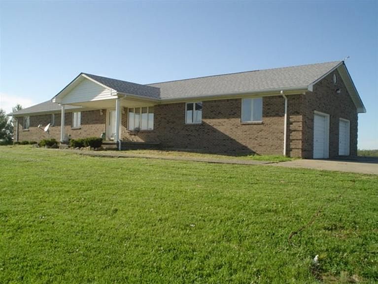 1st image of 2608 Hicks Pike