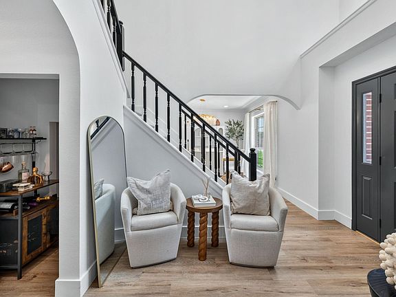 4th image of 129 N Rainbow Ridge Cir