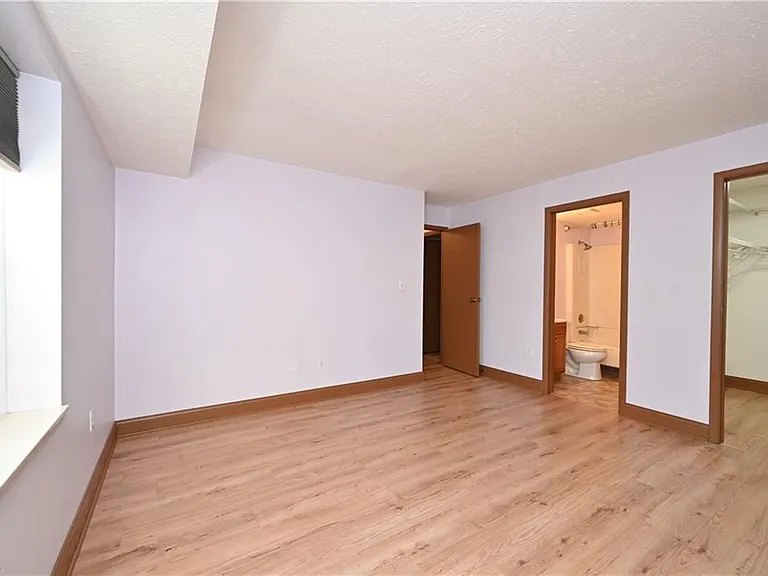 1900 King James Pkwy #101 — Photo 6