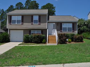 104 Silverberry Dr, Lexington, SC 29073