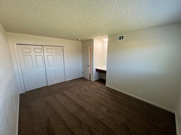 5th image of 1365 E North St