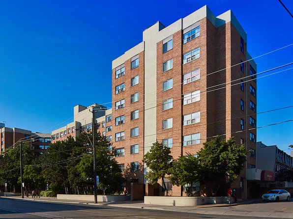 345 Dufferin St, Toronto, ON M6K 3G1