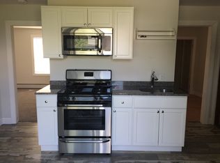 15 Mill St, Warren, RI 02885