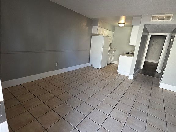 2nd image of 1075 E Desert Inn Rd #2