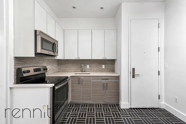 Rented by Rennit Inc. | media 4