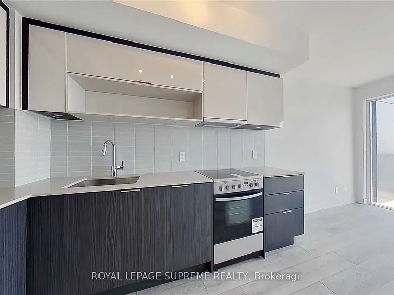 159 Wellesley St E #1507 — Photo 11