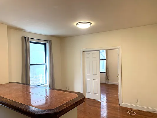 Rented by Sohayegh Enterprises Corp. | media 16