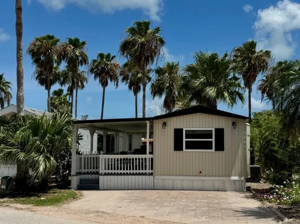 723 E Clam Cir, Port Isabel, TX 78578