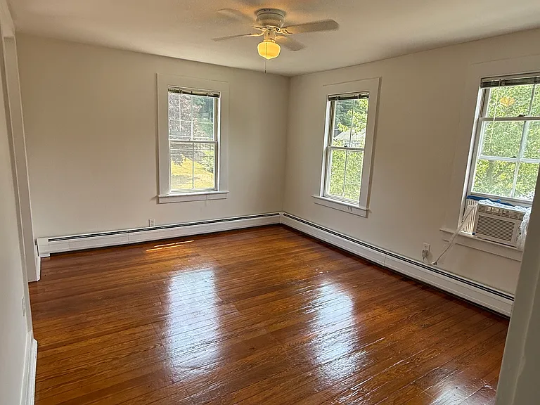 30 Maple Ave #32F — Photo 2