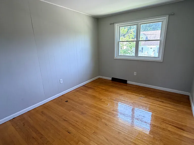 217 Fairfield St #2R — Photo 13