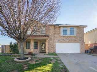 640 Chickadee Dr, Fort Worth, TX 76108