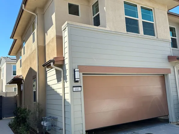 680 Cornelia Way Rancho, Mission Viejo, CA 92694