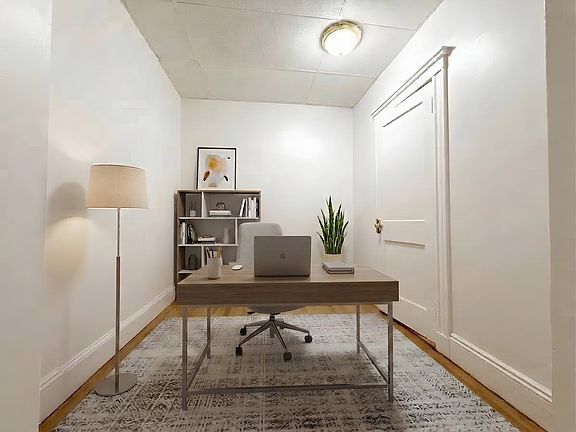 4th image of 7 Holland Ave APT 8