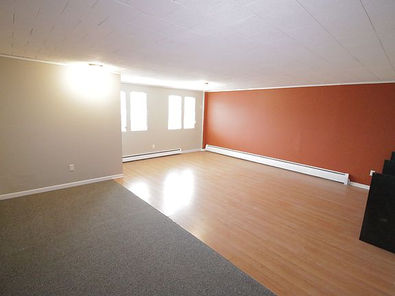 3rd image of 1164 7th St E