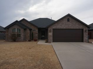 6104 S 37th St, Rogers, AR 72758