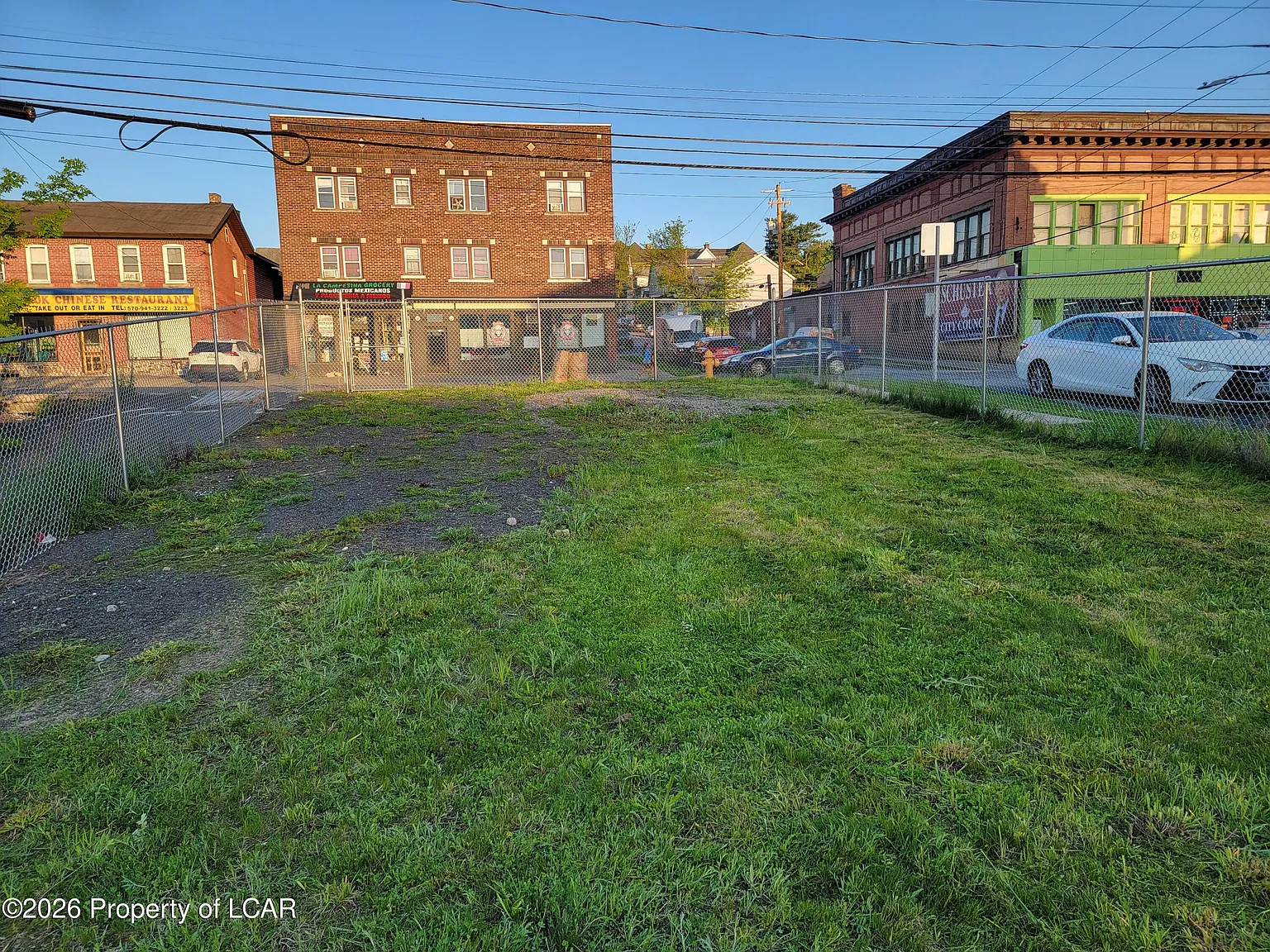 828 Pittston Ave photo 1