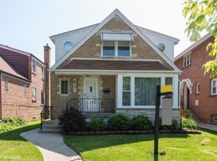 6751 N Ozanam Ave, Chicago, IL