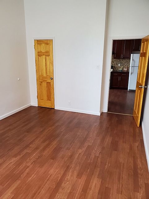 2nd image of 1810 Stockholm St APT 1