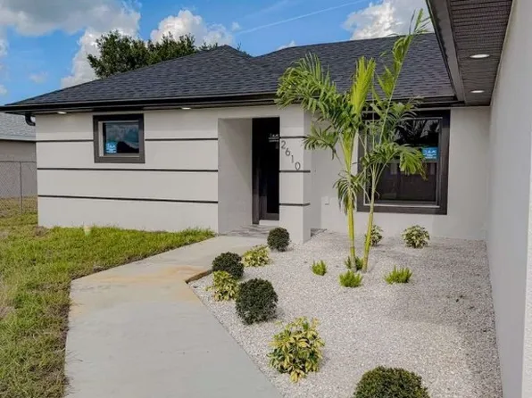 2610 27th St SW, Lehigh Acres, FL 33971