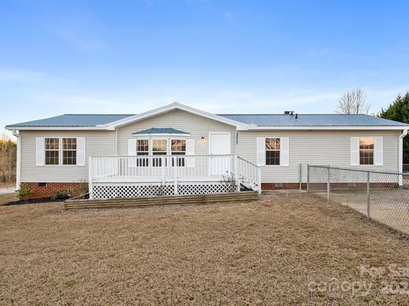 2411 New Town Rd, Monroe, NC 28110