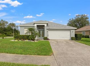 5029 Englewood Ln, Zephyrhills, FL 33541