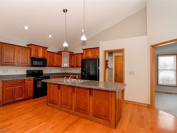 5th image of 708 Aspen Key Dr