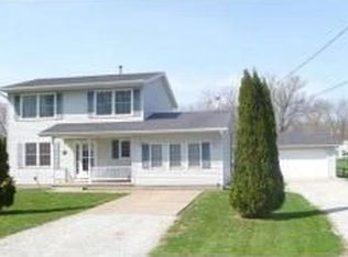 1028 Chestnut St, Buffalo, IA 52728
