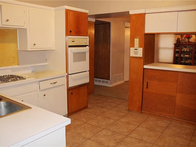 740 Santa Clara Dr — Photo 10