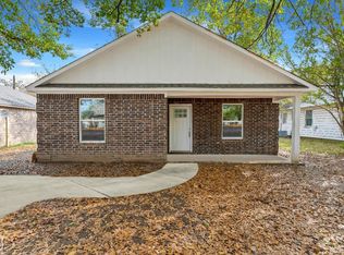 213 SE 4th St, Walnut Ridge, AR 72476