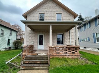 110 Grove St, La Porte, IN
