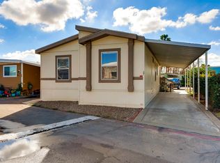 27 Paramount St, Escondido, CA 92027