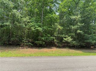 145 Waterside Dr, Iva, SC 29655