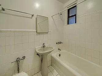 Rented by Jonis Realty