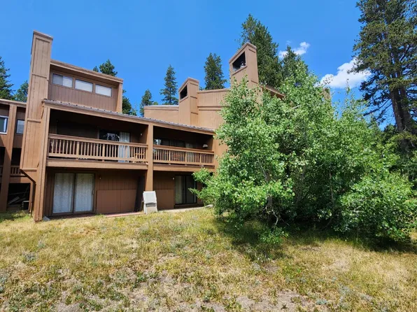 201 Bear Valley Rd #27, Bear Valley, CA 95223