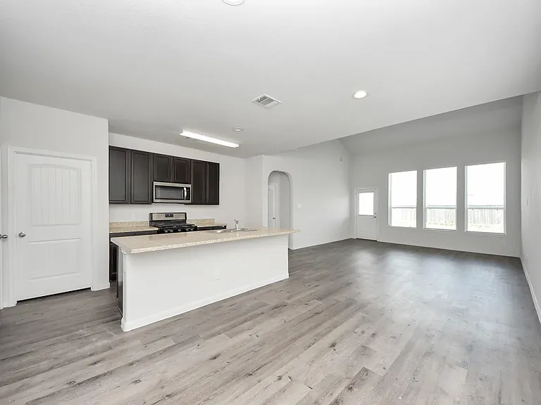 4919 Purple Wisteria Ln — Photo 17