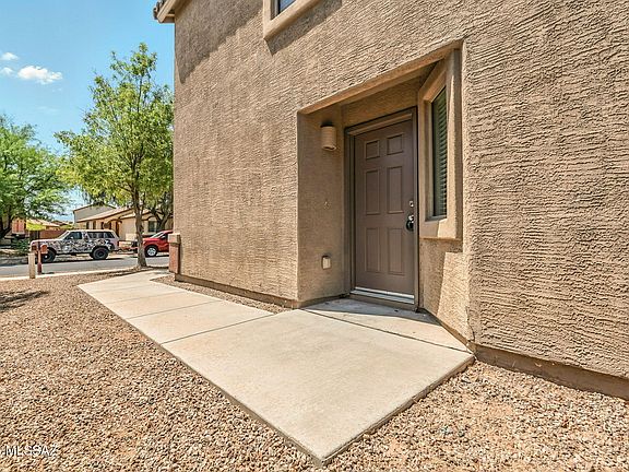 4th image of 782 W Calle Ormino