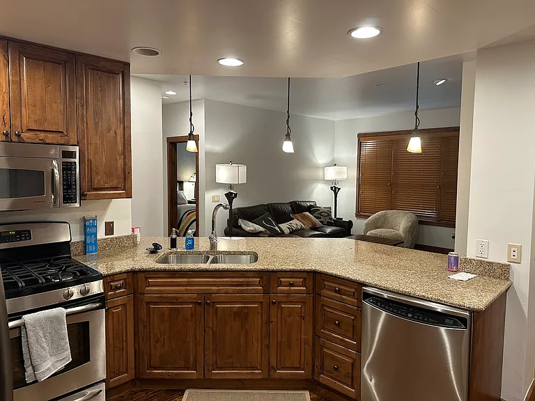 6007 Saint Moritz Dr #I — Photo 5