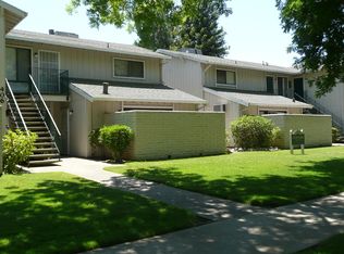 406-412 N Locust Tree Rd, Lodi, CA 95240