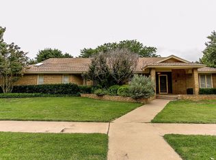 9404 Miami Ave, Lubbock, TX 79423