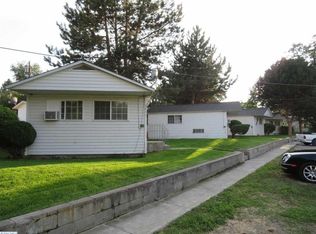 3407 W 7th Ave, Kennewick, WA 99336