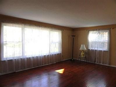 2nd image of 2620 S Kathwood Cir