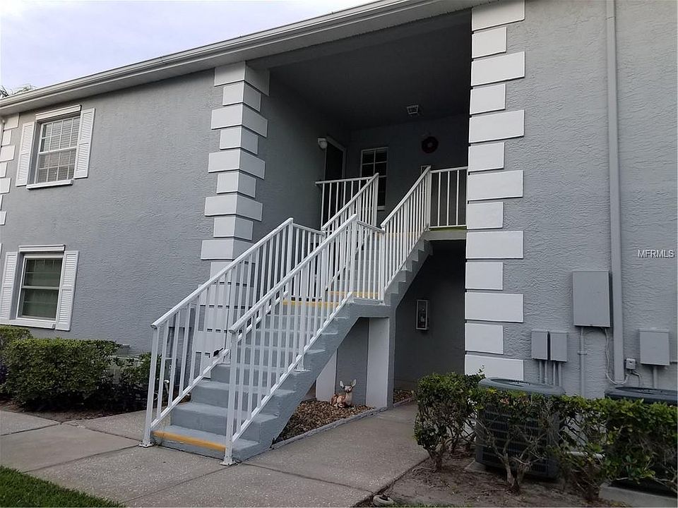 1st image of 7720 Hillside Ct APT 202